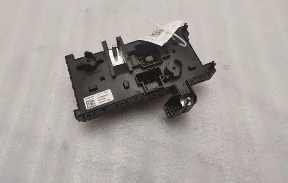 Mercedes-Benz GLC X253 C253 Fuse module A2059068501