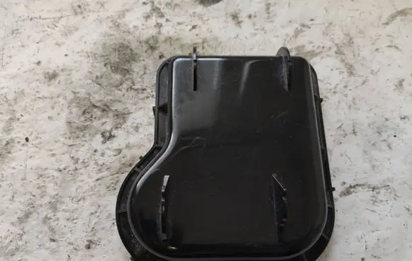 Ford Transit Headlight/headlamp dust cover 10090749