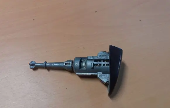 Mazda 2 Front door lock (next to the handle) 