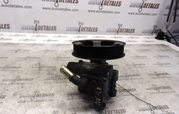 Toyota Avensis T250 Power steering pump