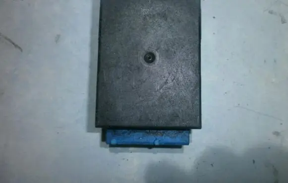 BMW 5 E39 Other control units/modules 05012110 61358359031
