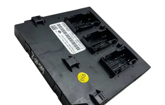 Volkswagen Golf VI Comfort/convenience module 1K0937085H 5DK00965106