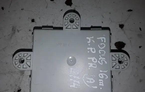 Ford Focus Door control unit/module F1ET14B533BE A13061201 F15T14C108AB
