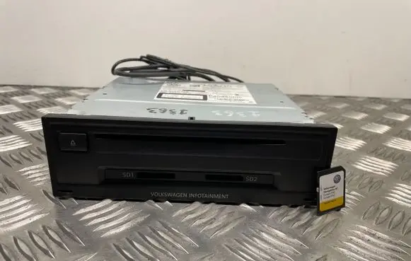 Navigation unit CD/DVD player