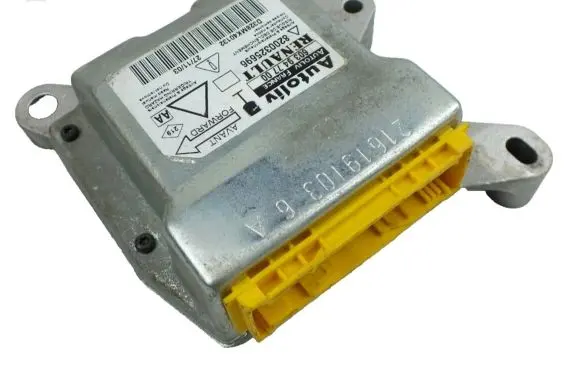Renault Laguna II Airbag control unit/module 8200325696 603947700 D328MK40132