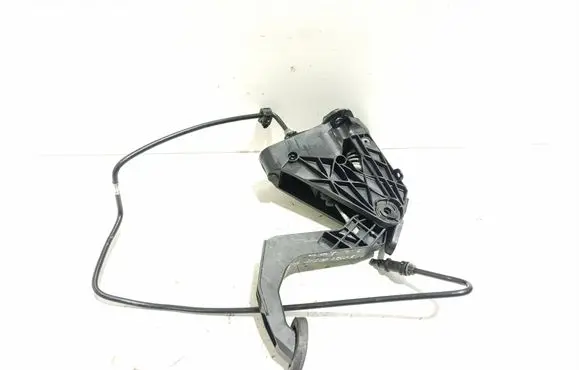 Mercedes-Benz Sprinter W907 W910 Clutch pedal A9072900000 20190815 H1915064344