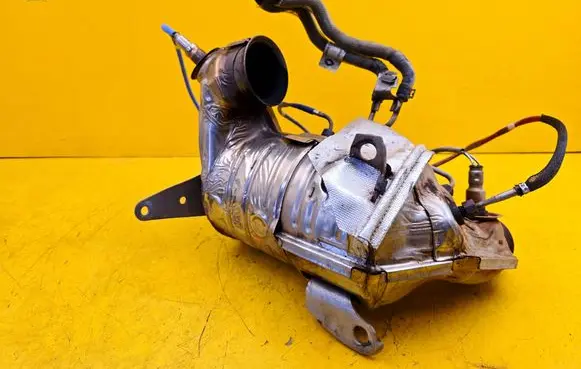 Nissan Micra K14 Catalyst/FAP/DPF particulate filter 208406471R 9555R 208A06471R