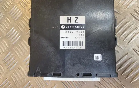 Subaru Legacy Gearbox control unit/module 31711AH770 1122009454 229454Q