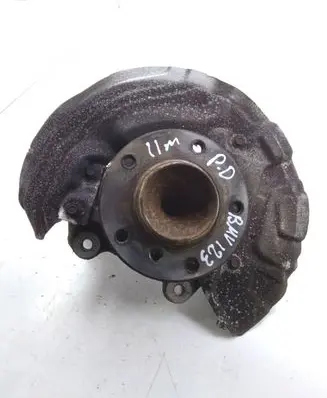 BMW 1 E82 E88 Front wheel hub