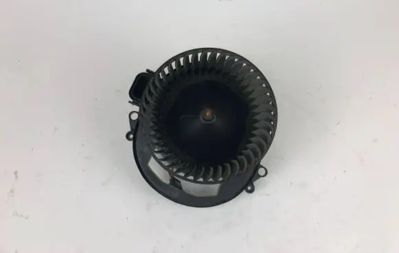 BMW 4 F36 Gran coupe Heater fan/blower T942466