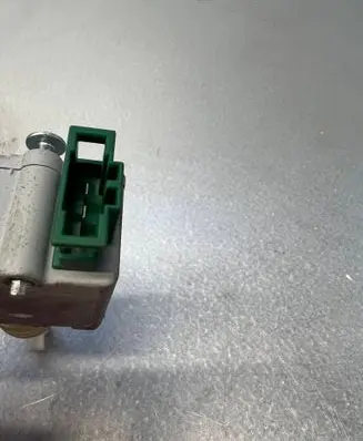 Audi A3 S3 8L Central locking motor ---