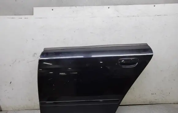 Audi A4 S4 B6 8E 8H Rear door