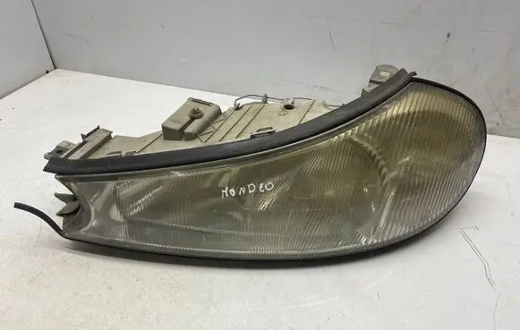 Ford Mondeo MK II Headlight/headlamp