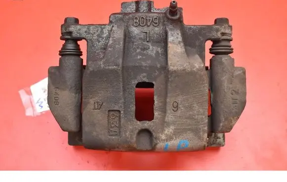 Cadillac SRX Front brake caliper