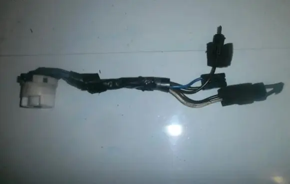 KIA Sephia Ignition lock contact 