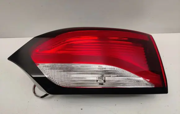 Chrysler Pacifica Tailgate rear/tail lights P68228940AE 68228940AE P68228940AB