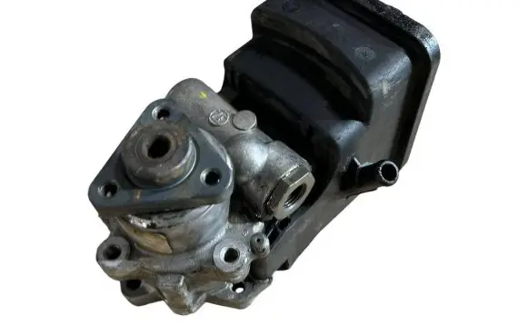 BMW 3 E46 Power steering pump