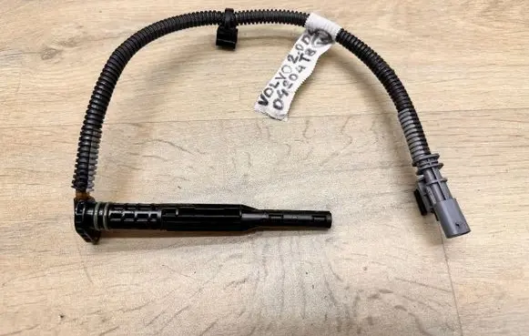 Volvo V40 Oil level sensor 31478111