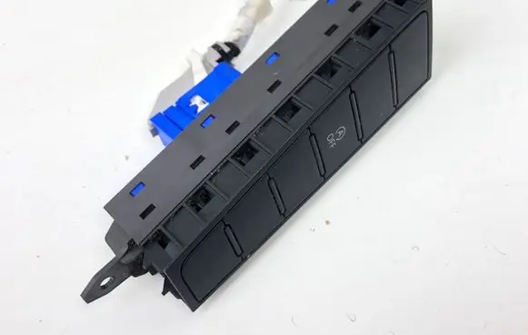 Volkswagen PASSAT CC ESP (stability program) switch 3AC927137J 3AC927137J237107S