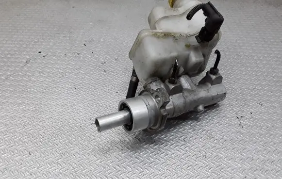 Fiat Idea Master brake cylinder
