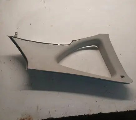 Seat Altea XL (D)pillar trim (top) 