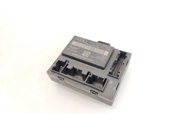 Audi Q7 4L Door control unit/module 4L0959793B 4L0910793B 0033TFJ0001