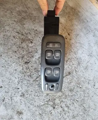 Volvo V70 Electric window control switch 09193383
