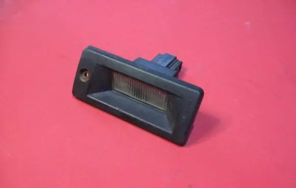 Volkswagen Caddy Number plate light 6K9943111 E9004105