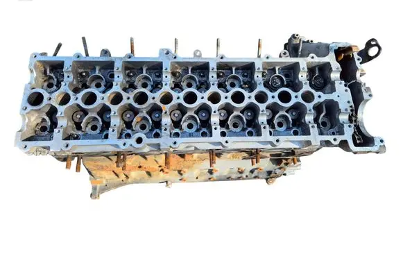 BMW 3 E46 Engine head 22468759