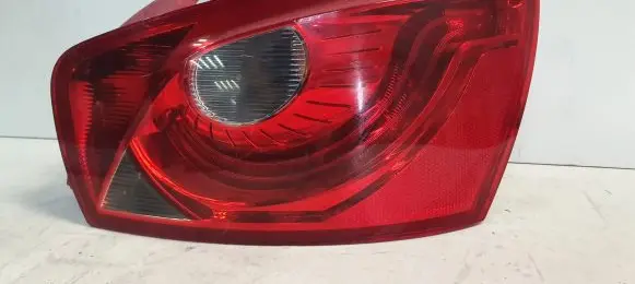 Seat Ibiza IV (6J,6P) Rear/tail lights