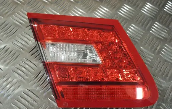 Mercedes-Benz E C207 W207 Tailgate rear/tail lights