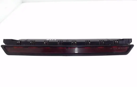 Volkswagen PASSAT B5 Third/center stoplight 3B9945097A