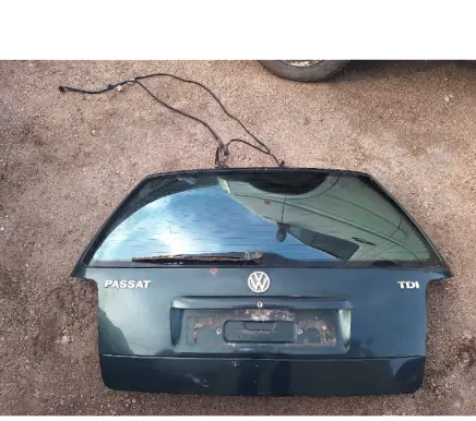 Volkswagen PASSAT B5 Tailgate/trunk/boot lid