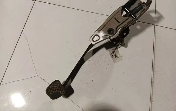 Honda FR-V Brake pedal 
