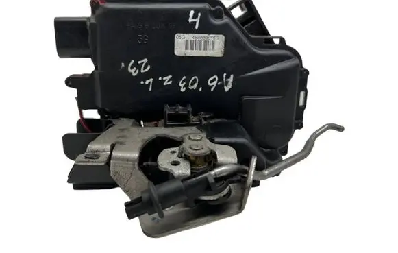 Audi A6 S6 C6 4F Rear door lock 4B0839015G