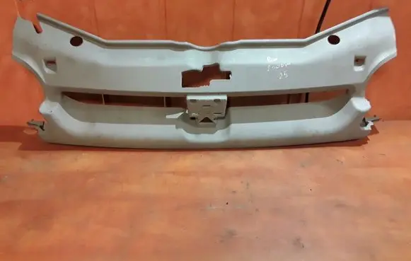 Peugeot Partner Front bumper upper radiator grill 9618254777