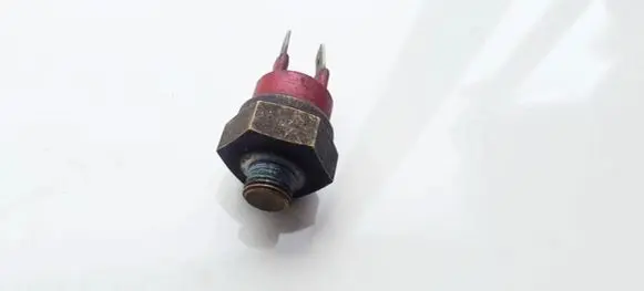Volkswagen Golf II Coolant temperature sensor 035919369B