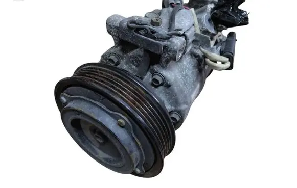 Mercedes-Benz B W246 W242 Air conditioning (A/C) compressor (pump) 6SAS14C 4472501670 03107919