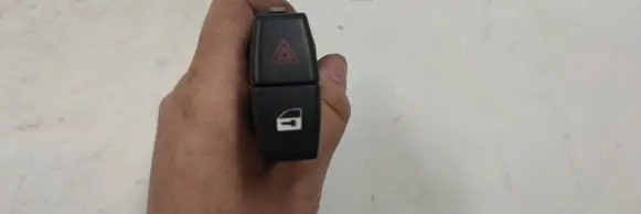 BMW 5 E60 E61 Hazard light switch 6919506