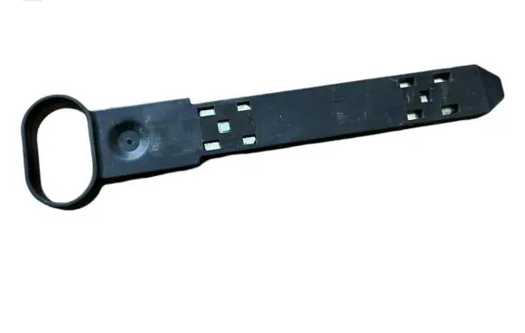 Headlight/headlamp mounting bracket