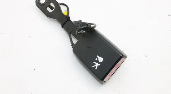 Peugeot RCZ Front seatbelt buckle 6038728