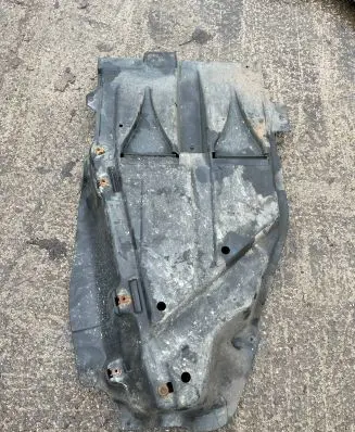 BMW X3 E83 Engine splash shield/under tray 3400039