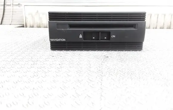 Navigation unit CD/DVD player