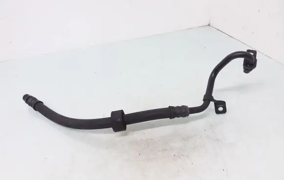 Gearbox oil cooler pipe/hose