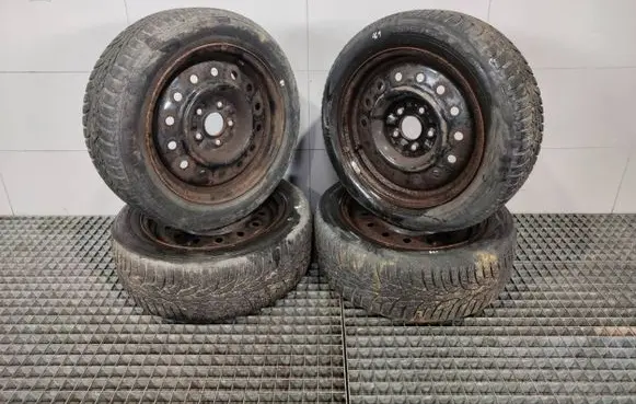 Nissan Primera R16 steel rim 40300AV600