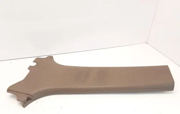 (B) pillar trim (bottom)
