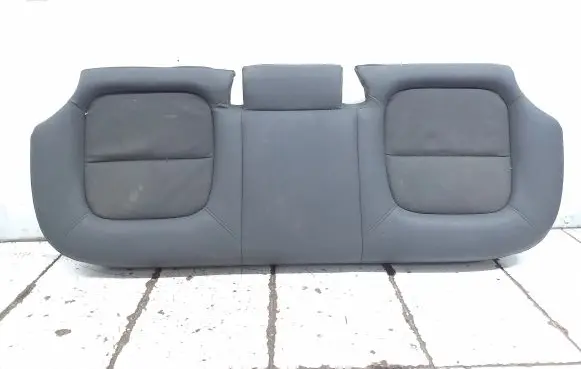 Volvo V70 Rear seat 30727492