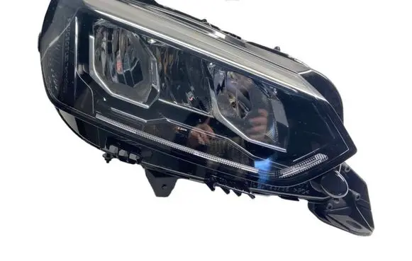 Peugeot 208 Headlight/headlamp 9833036180 90200108