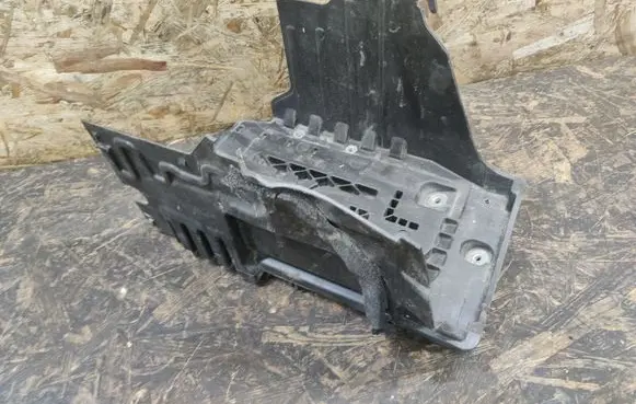 Volvo XC60 Battery tray 31299867