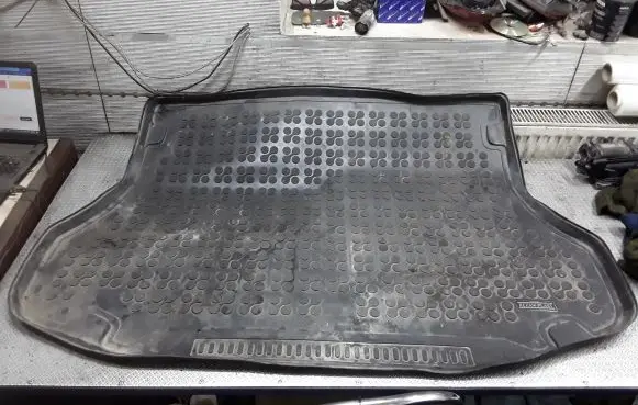 SsangYong Kyron Rubber trunk/boot mat liner 